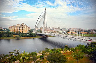 獨特風景　探秘布城之美 -  斯里宏願大橋 